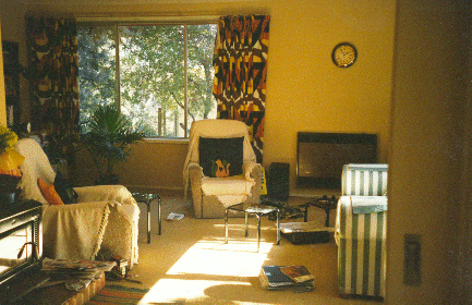 Lounge Before